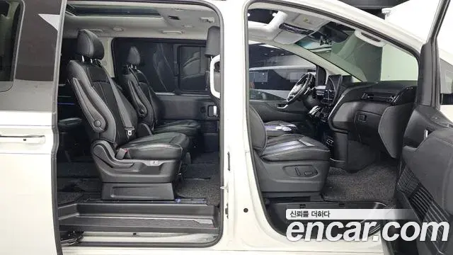 Hyundai Staria 2022 — Şəkil 11/20