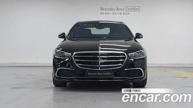 Mercedes-Benz S-Class 2025 — Фото 2/18