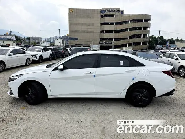 Hyundai Avante 2022 — Фото 4/20