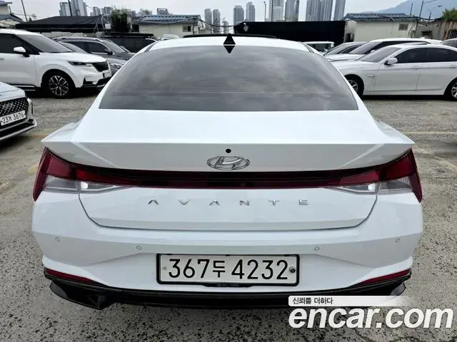Hyundai Avante 2022 — Фото 10/20