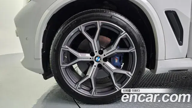 BMW X5 2022 — Фото 5/20