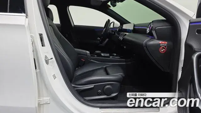 Mercedes-Benz A-Class 2021 — Фото 11/20
