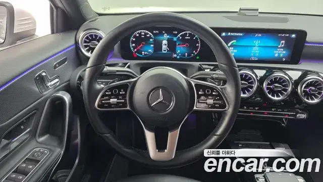 Mercedes-Benz A-Class 2021 — Фото 13/20