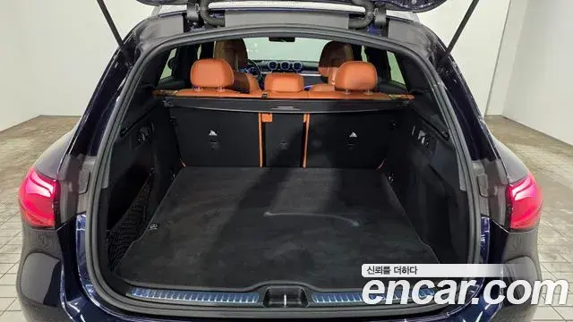 Mercedes-Benz GLC-Class 2023 — Фото 11/20