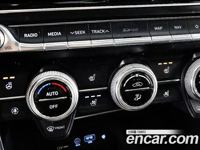 Genesis G70 2019 — Şəkil 16/20