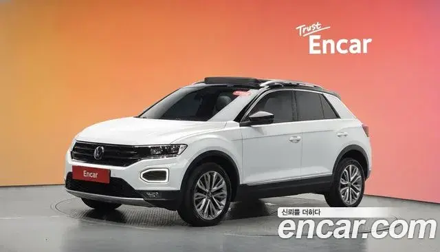 Volkswagen T-Roc 2022 — Фото 1/20