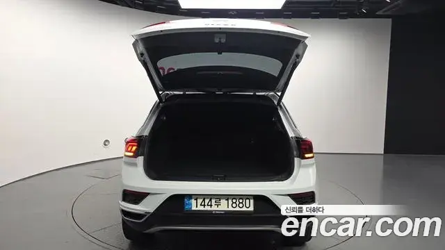 Volkswagen T-Roc 2022 — Şəkil 6/35