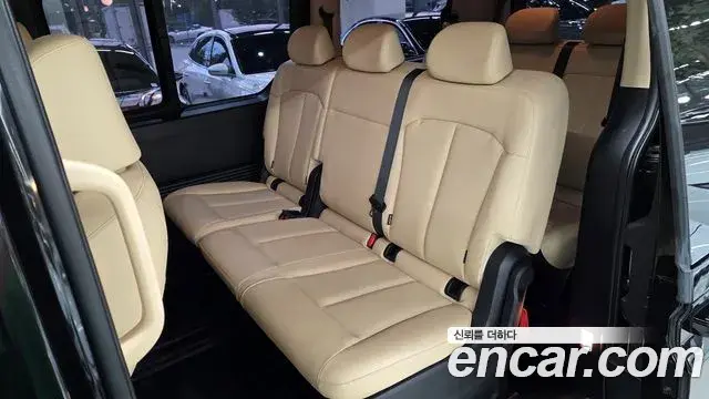 Hyundai Staria 2021 — Фото 14/19