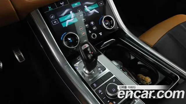 Land Rover Range Rover Sport 2021 — Фото 9/20