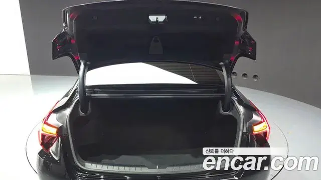 Kia K8 2023 — Photo 20/36