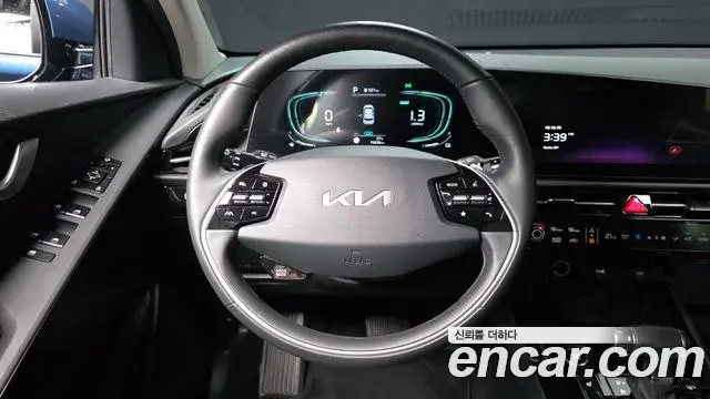 Kia Niro 2023 — Şəkil 2/30