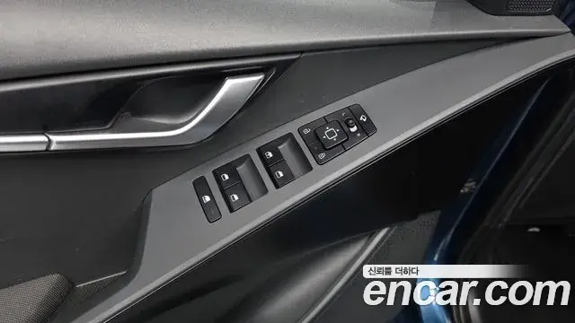 Kia Niro 2023 — Şəkil 16/30