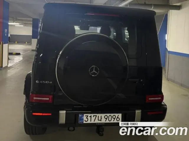 Mercedes-Benz G-Class 2026 — Photo 2/10