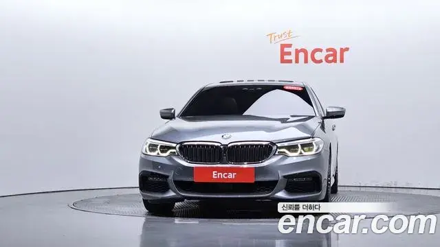 BMW 5 Series 2019 — Фото 3/20
