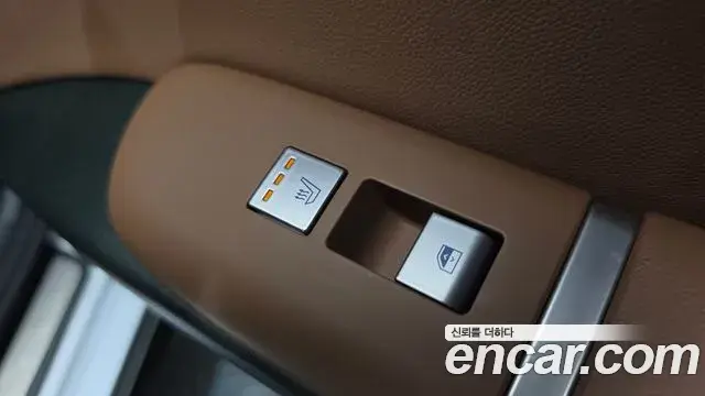 Hyundai Grandeur 2023 — Photo 15/20