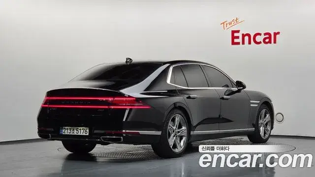 Genesis G90 2022 — Фото 2/20
