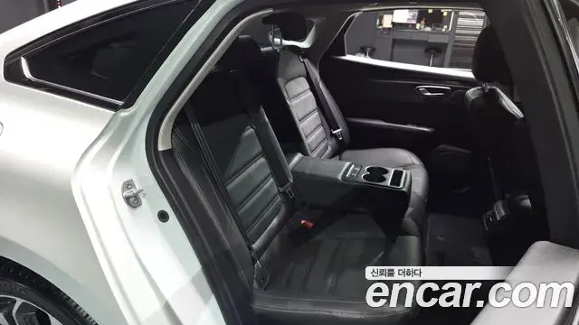 Renault Samsung SM6 2019 — Фото 10/20