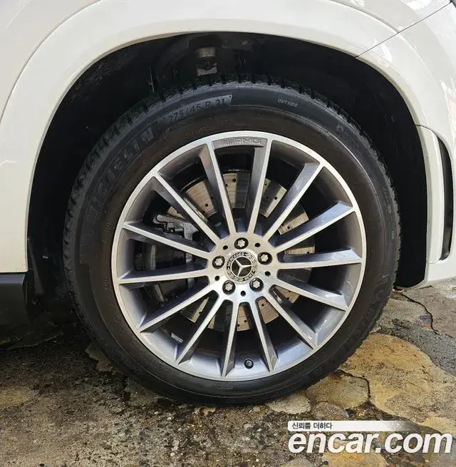 Mercedes-Benz GLE-Class 2023 — Фото 9/15