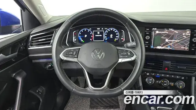 Volkswagen Jetta 2023 — Фото 13/20
