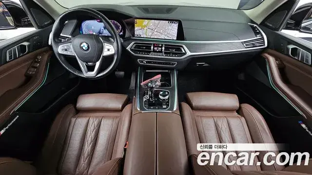 BMW X7 2022 — Фото 7/20