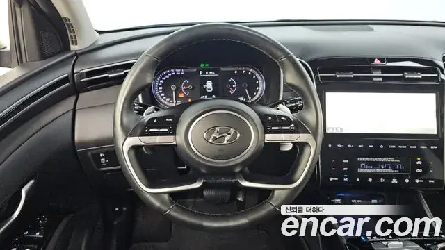 Hyundai The New Tucson 2023 — Фото 13/20