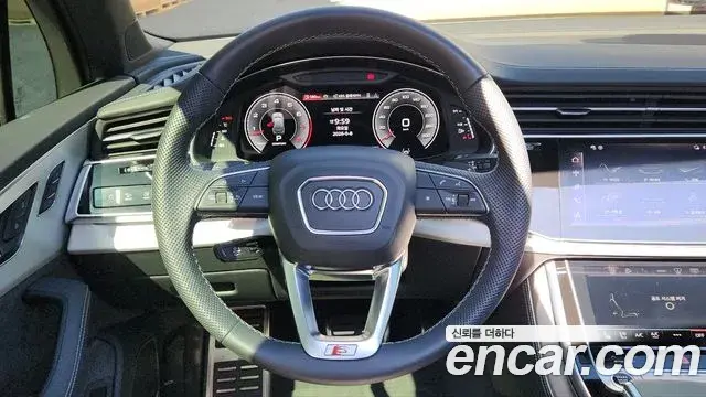 Audi Q7 2025 — Фото 14/20
