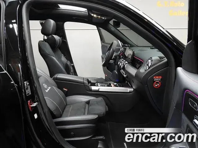 Mercedes-Benz GLB-Class 2023 — Фото 5/20