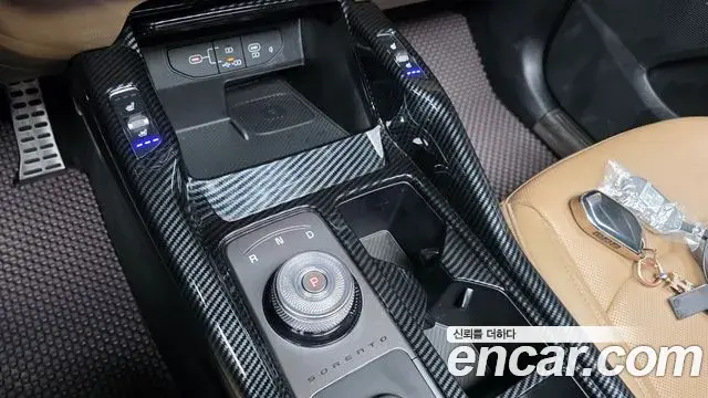 Kia Sorento 2024 — Photo 19/35