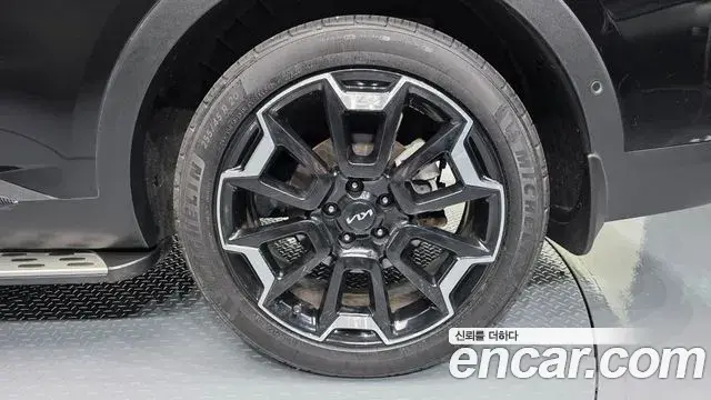 Kia Sorento 2024 — Photo 4/35