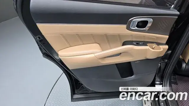 Kia Sorento 2024 — Photo 16/35