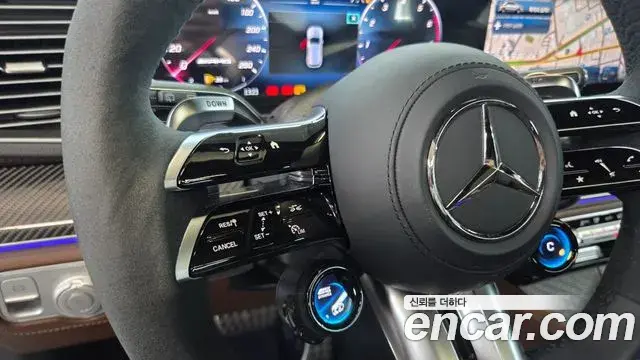 Mercedes-Benz GLE-Class 2025 — Фото 18/20