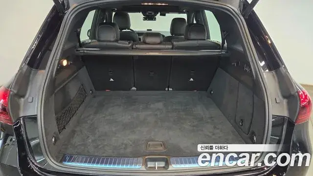 Mercedes-Benz GLE-Class 2025 — Фото 19/20