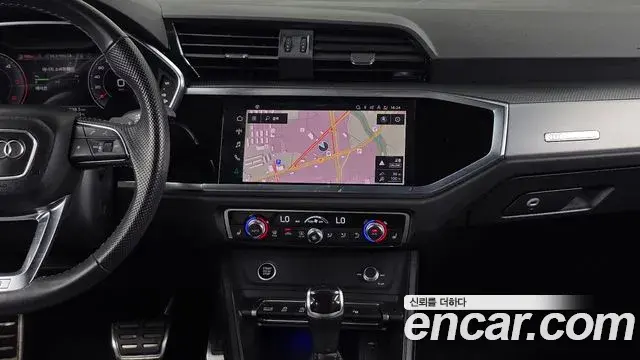 Audi Q3 2024 — Фото 14/20