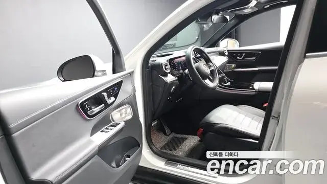 Mercedes-Benz GLC-Class 2025 — Şəkil 29/41