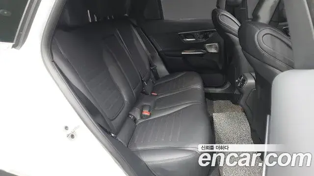 Mercedes-Benz GLC-Class 2025 — Şəkil 19/41