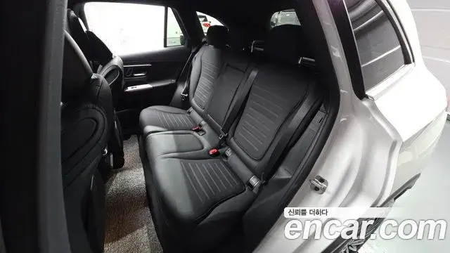 Mercedes-Benz GLC-Class 2025 — Şəkil 23/41