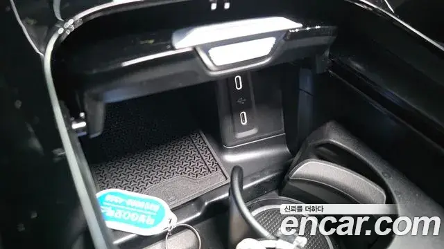Mercedes-Benz GLC-Class 2025 — Şəkil 11/41