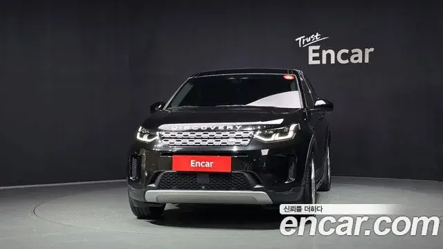 Land Rover Discovery Sport 2021 — Фото 3/20