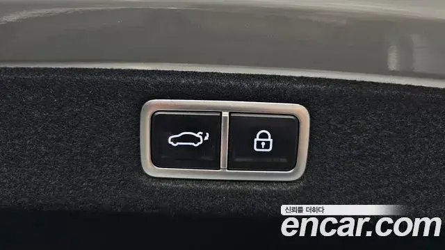 Hyundai Grandeur 2023 — Фото 20/20