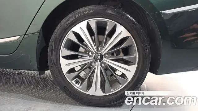Kia K8 2021 — Şəkil 31/37