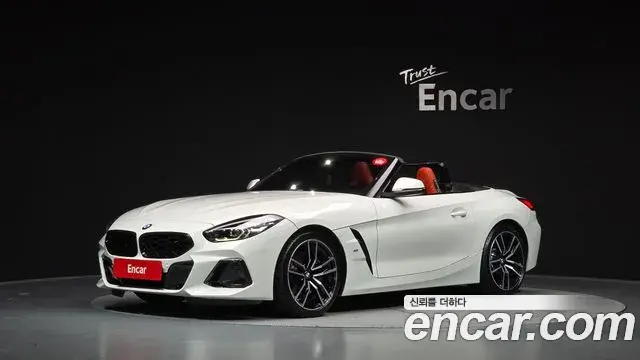 BMW Z4 2023 — Фото 1/20