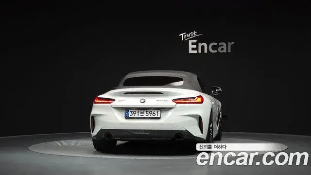 BMW Z4 2023 — Фото 4/20
