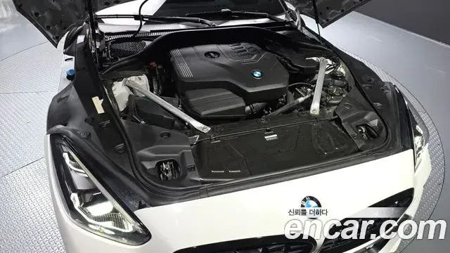 BMW Z4 2023 — Фото 6/20