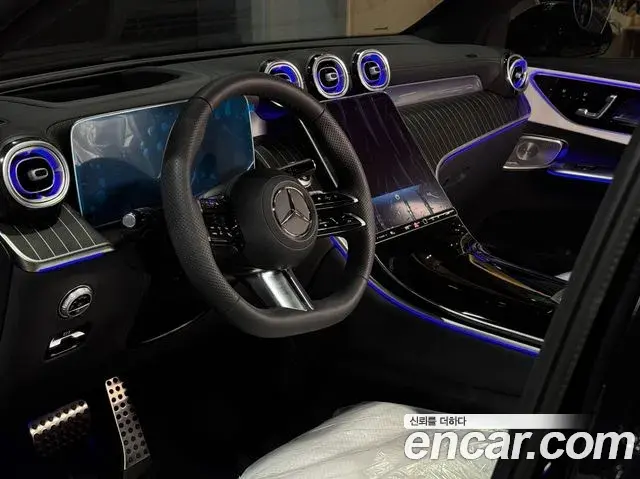 Mercedes-Benz GLC-Class 2026 — Фото 8/10