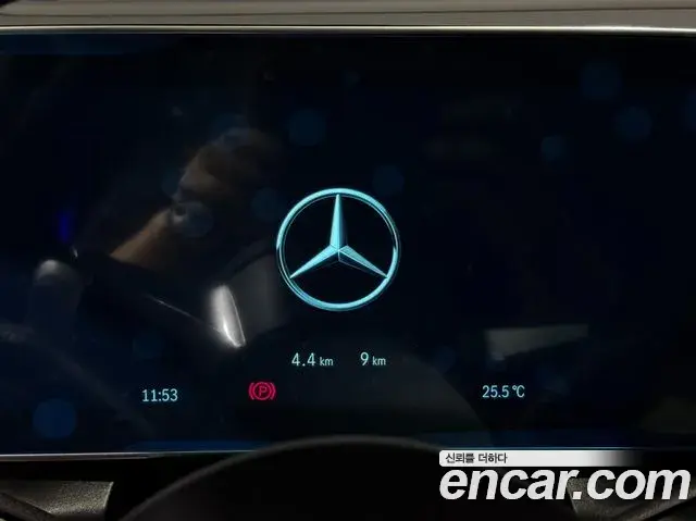 Mercedes-Benz GLC-Class 2026 — Фото 5/10