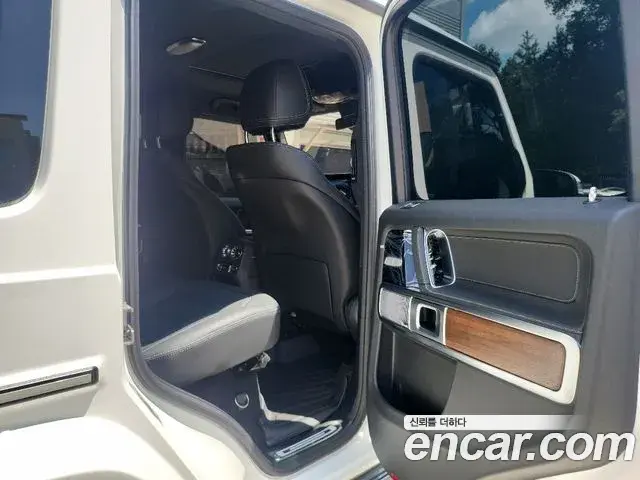 Mercedes-Benz G-Class 2025 — Şəkil 10/20