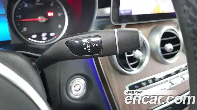 Mercedes-Benz C-Class 2019 — Фото 9/20