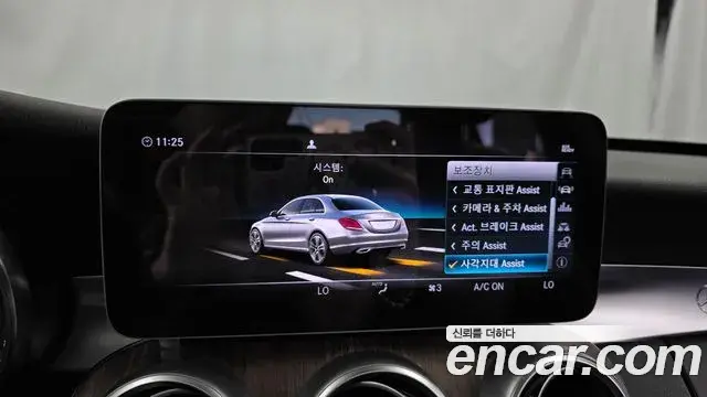 Mercedes-Benz C-Class 2019 — Фото 16/20