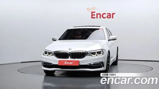 BMW 5 Series 2018 — Фото 2/20