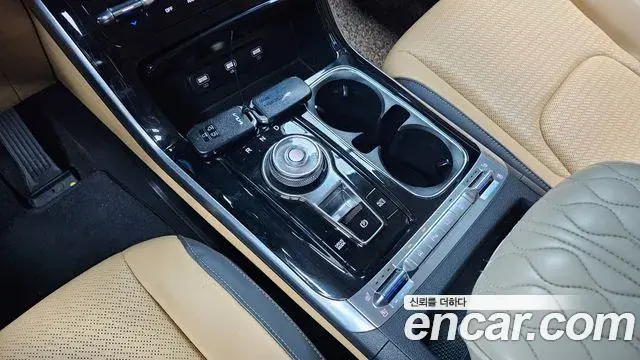 Kia Carnival 2023 — Фото 9/20